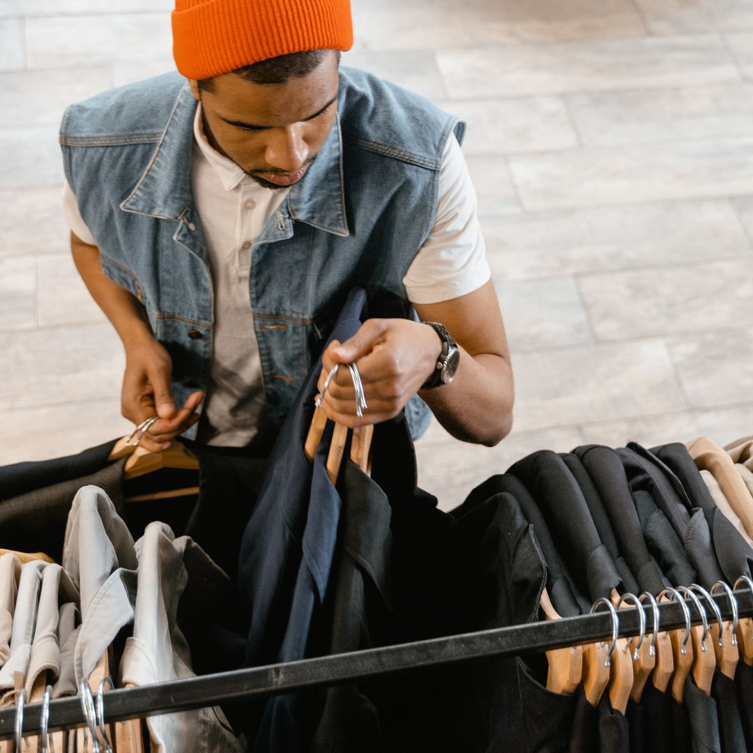 Clothes in Spanish: 170+ Words to Help You Dress For Success Clothes in Spanish: 170+ Words to Help You Dress For Success