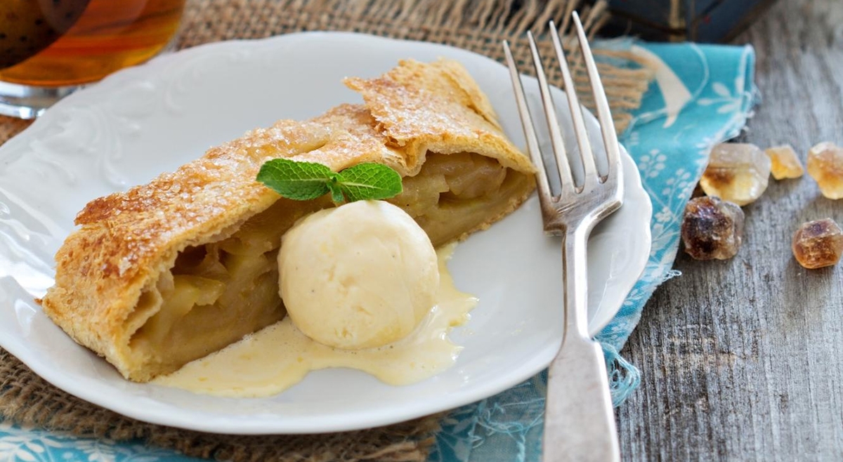 Austrian food: 47 top cuisine & dishes to try—Vienna & beyond!