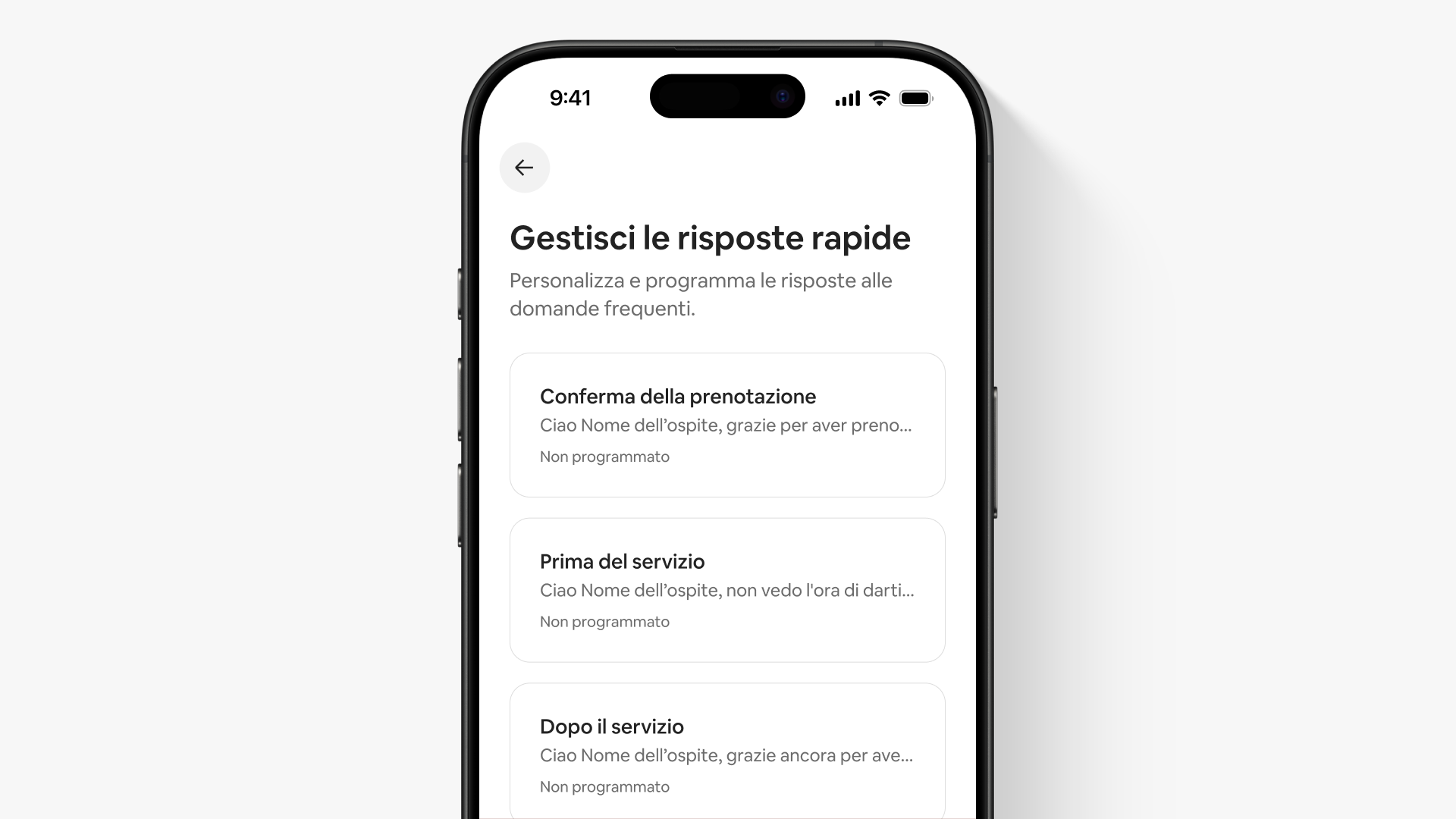 Una schermata parziale nell'app, intitolata "Gestisci le risposte rapide", mostra 3 modelli di messaggi precompilati.