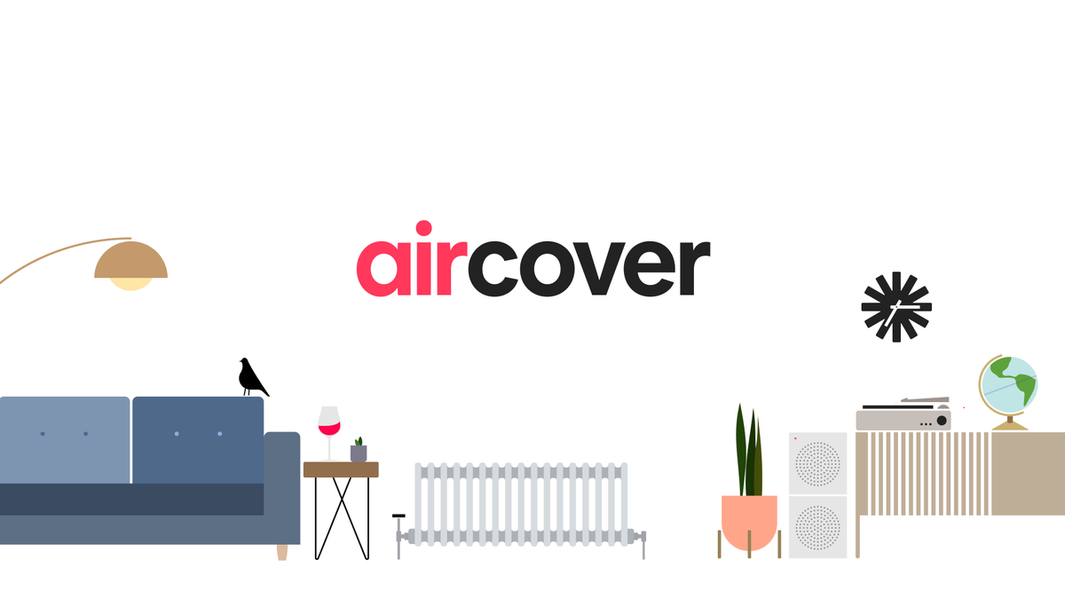 Un'illustrazione mostra oggetti per la casa: un divano, una scrivania con un mappamondo e un giradischi, il tutto sotto la parola "AirCover".