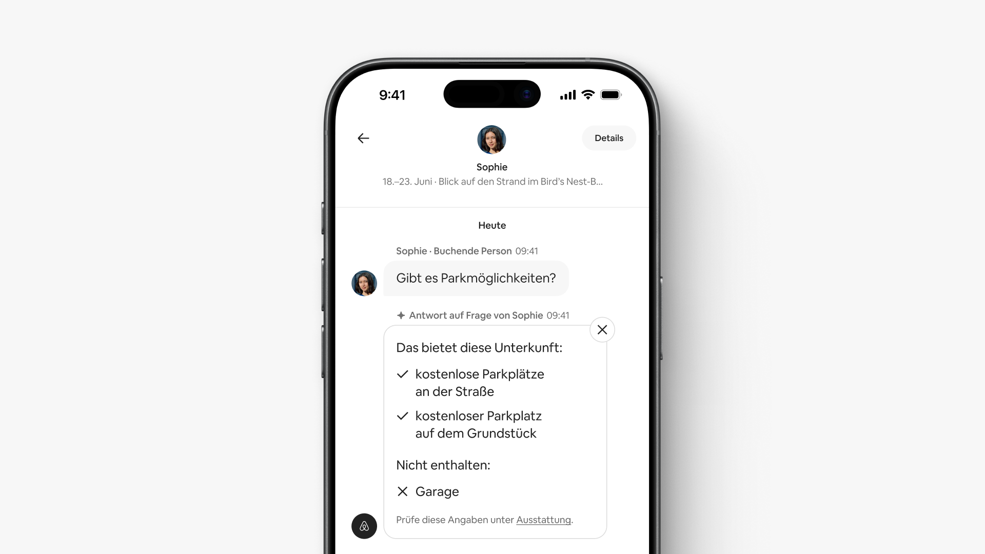 In einer Nachricht fragt Gast Sophie: „Gibt es Parkmöglichkeiten?“ Sie erhält eine automatische Antwort mit einem Link zur Ausstattung des Inserats.