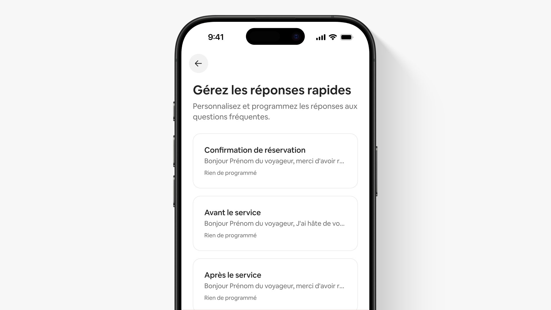Sur un écran partiel dans l'appli, intitulé « Gérer les réponses rapides », on voit une liste de trois modèles de messages prérédigés.