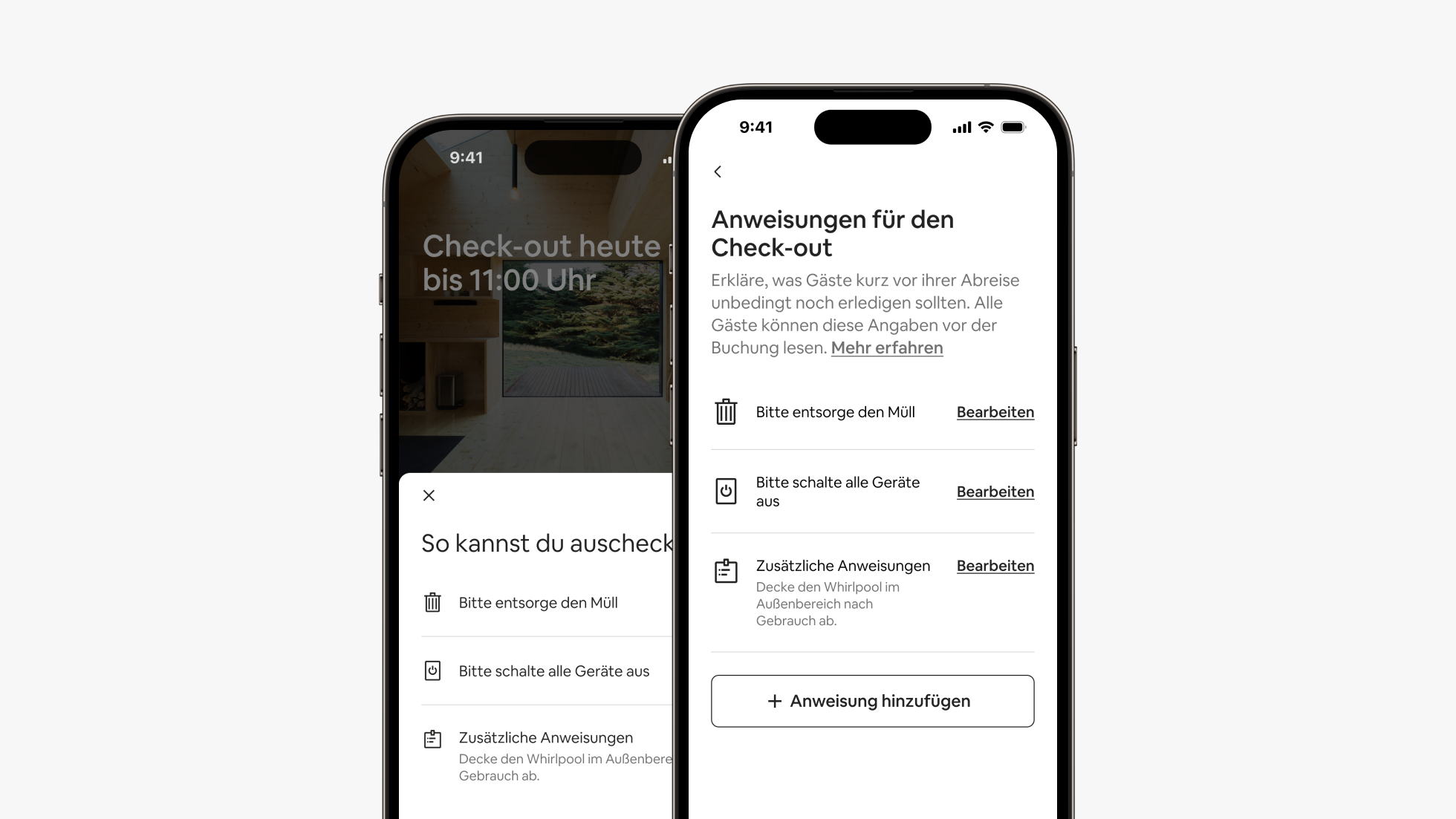 Zwei Handybildschirme nebeneinander zeigen Check-out-Anweisungen in der Airbnb-App aus Sicht von Gästen und Gastgeber:innen.