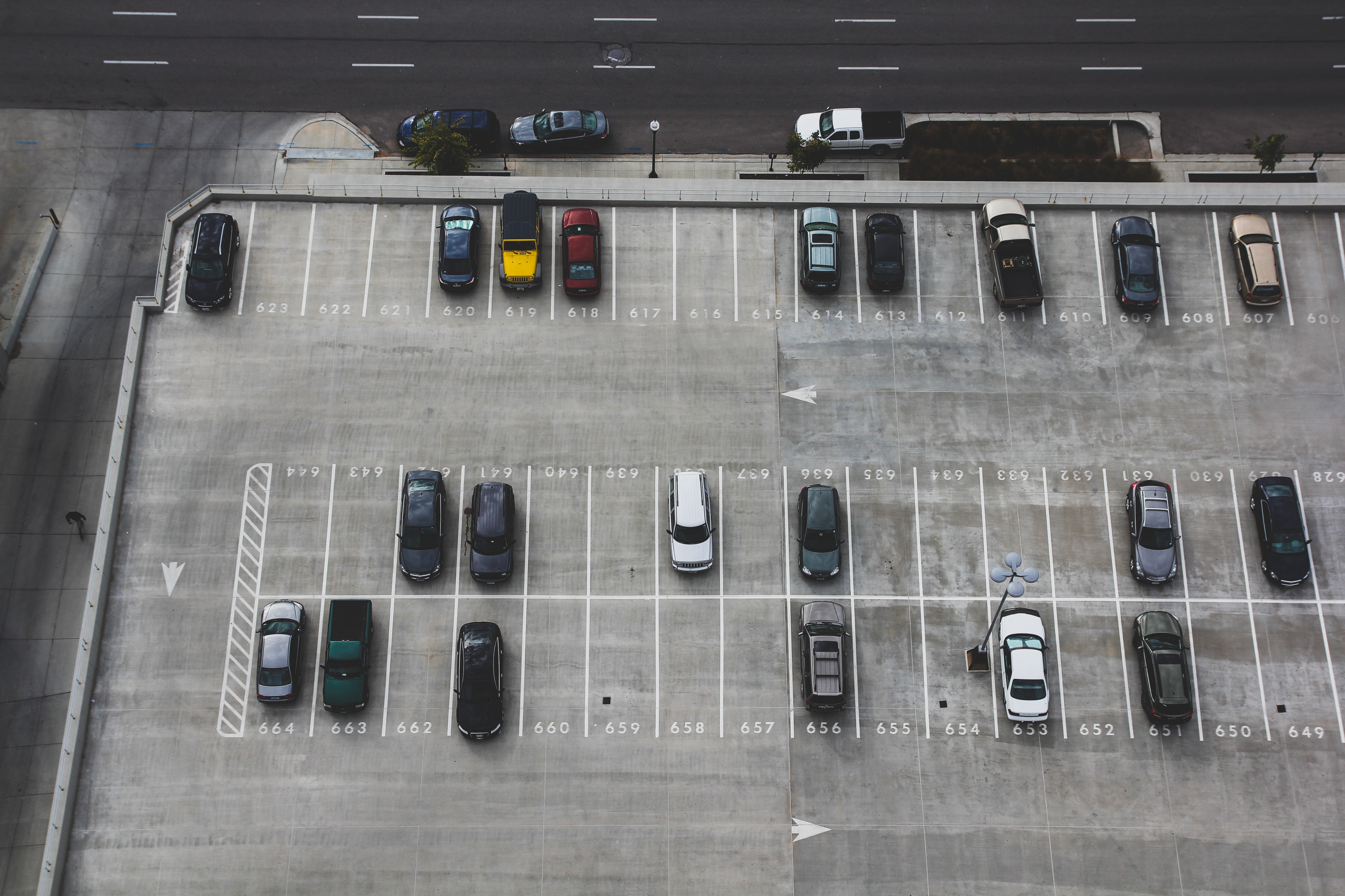 New parking. Автопарковка. Парковка сверху. Уличная парковка. Парковка вид сверху.