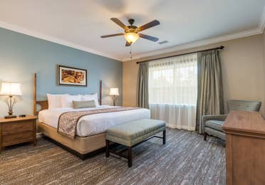 Bedroom in a three-bedroom villa at Williamsburg Resort