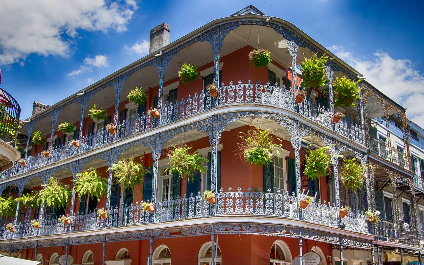 Buildings on Bourbon Street near New Orleans Resort.