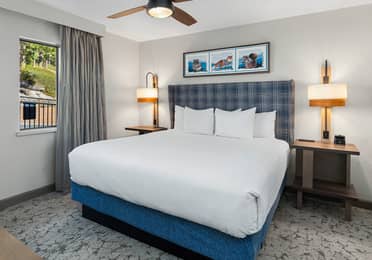 Bedroom in a Crest Pointe villa at Tahoe Ridge Resort