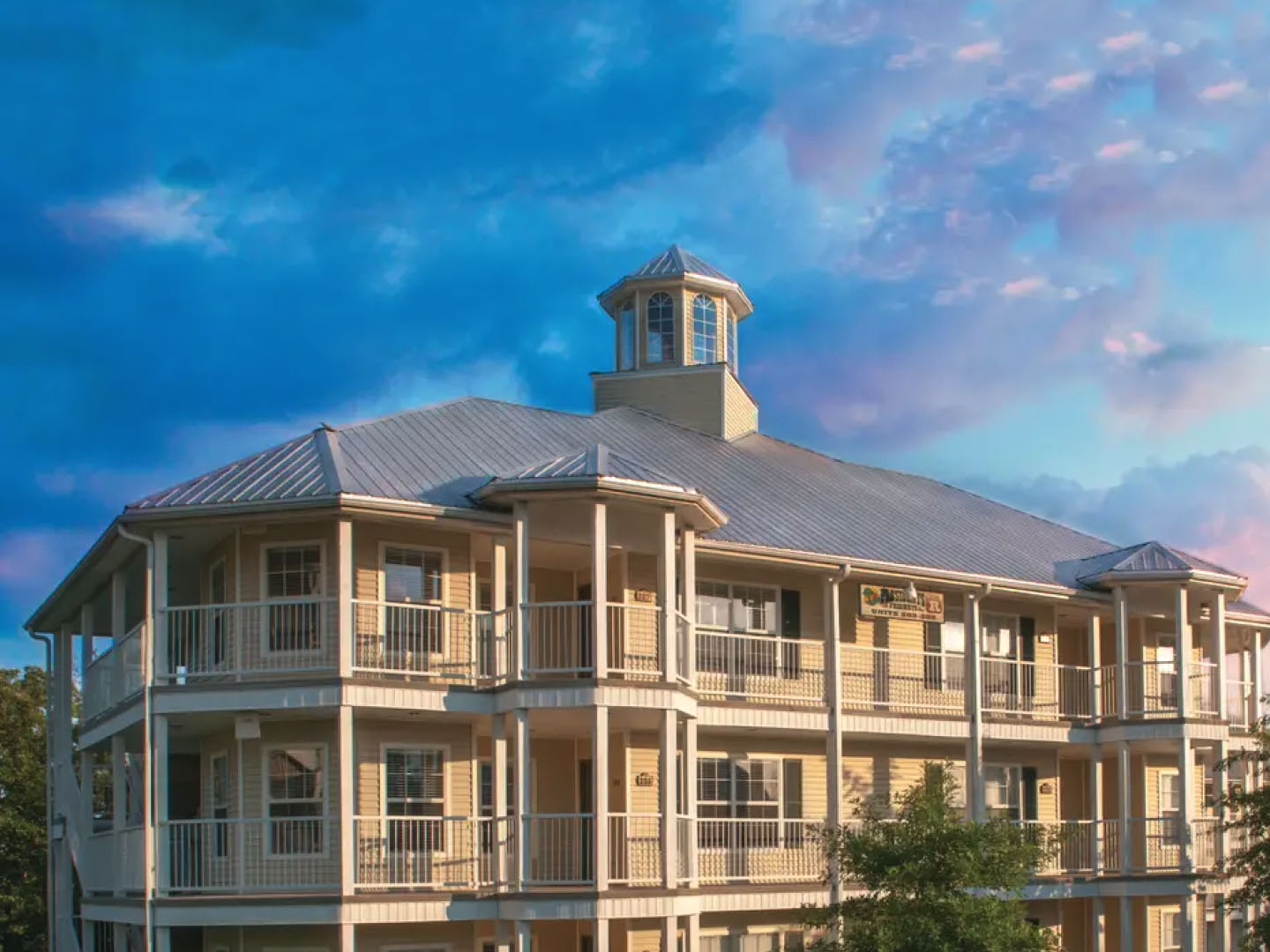 Holiday Hills Resort