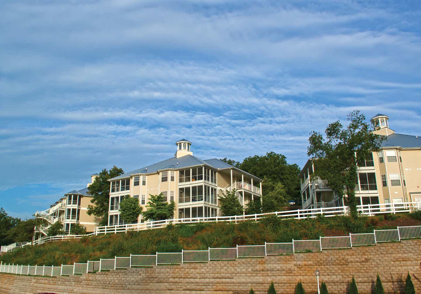 Ozark Mountain Resort Pictures | HolidayInnClub.com