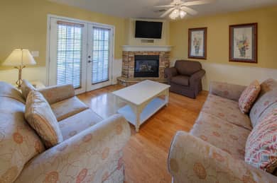 Living room at Piney Shores Resort