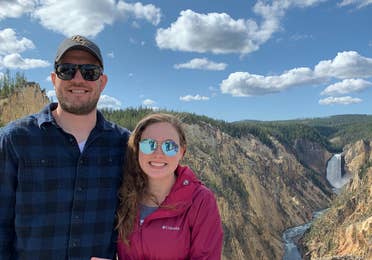 Ashley and her boyfriend at Yellowstone