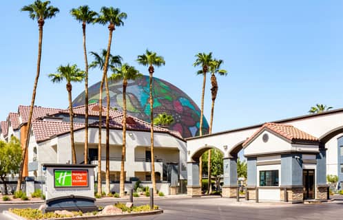 Desert Club Resort