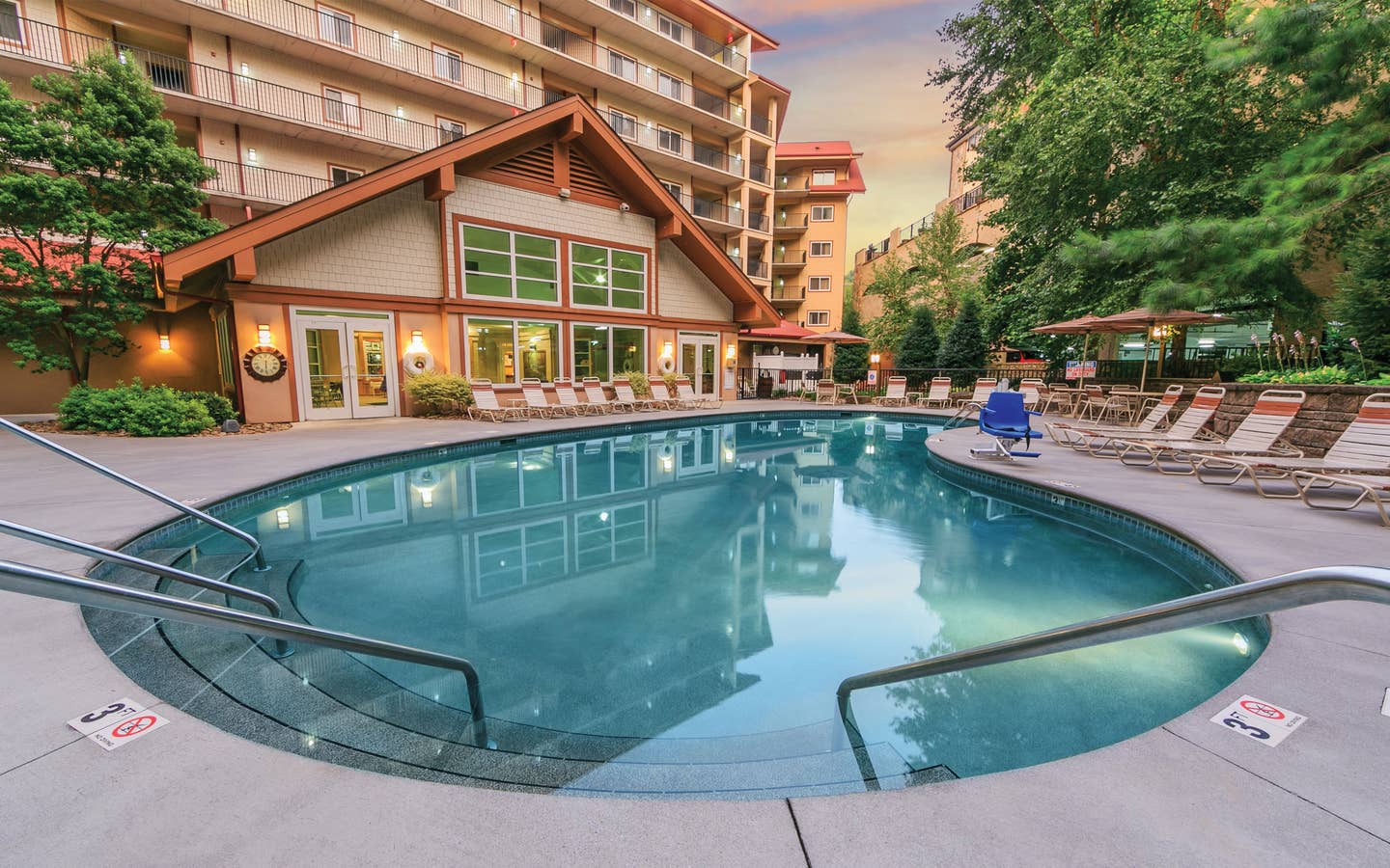 Outdoor pool at Smoky Mountain Resort