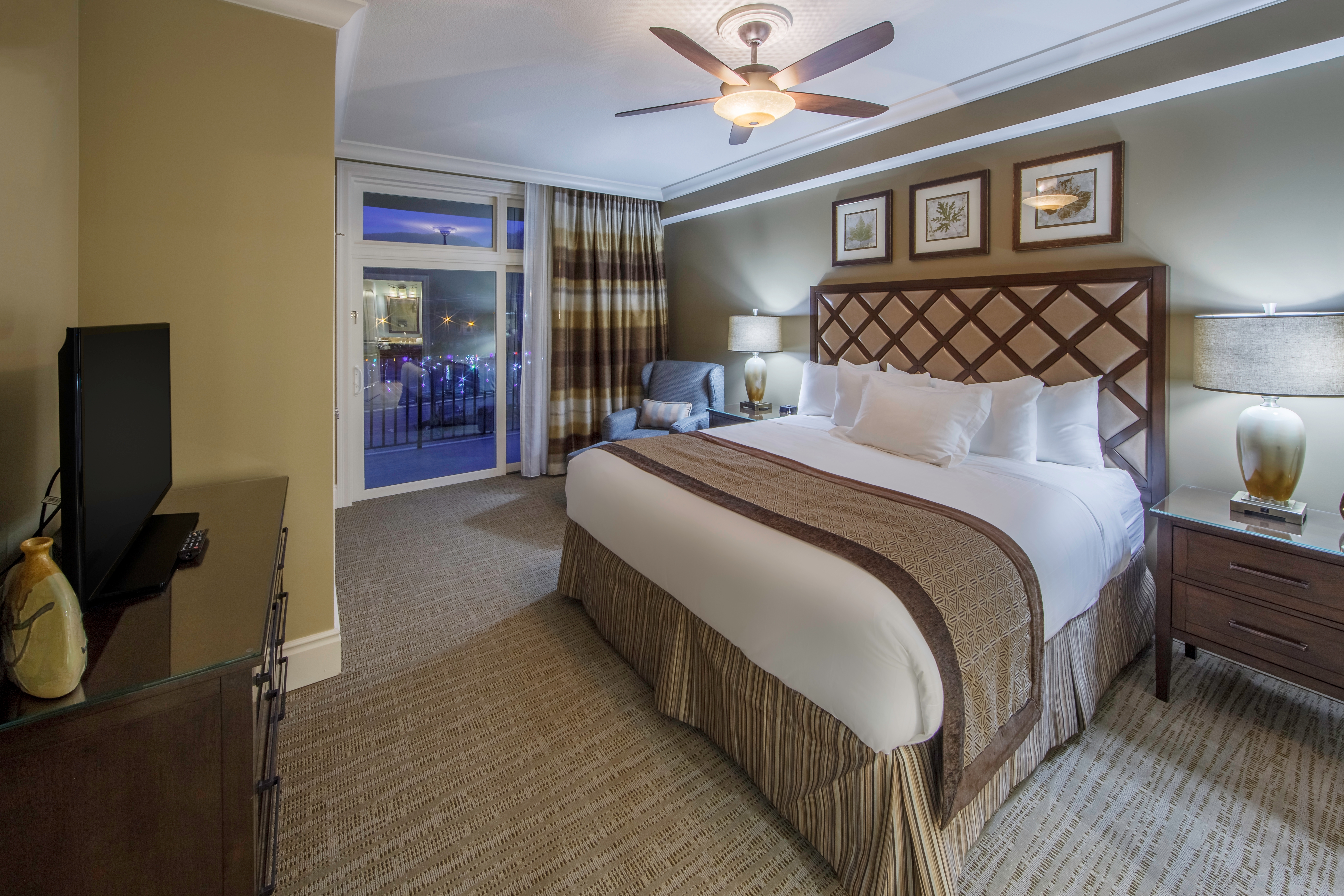 Three-Bedroom Signature Collection at Smoky Mountain Resort Three-Bedroom Signature Collection at Smoky Mountain Resort