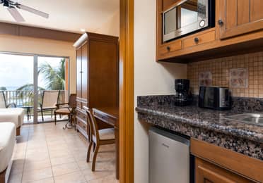 Kitchenette with ocean views for effortless beachfront stays.