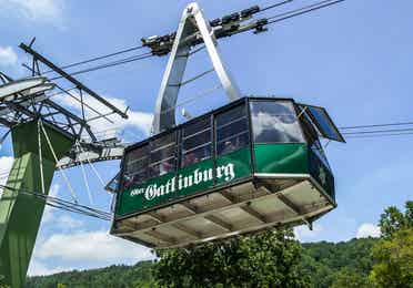 A sky gondola in Ober Gatlinburg