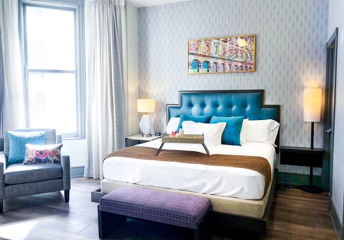 Queen bed at New Orleans Resort in Louisiana.