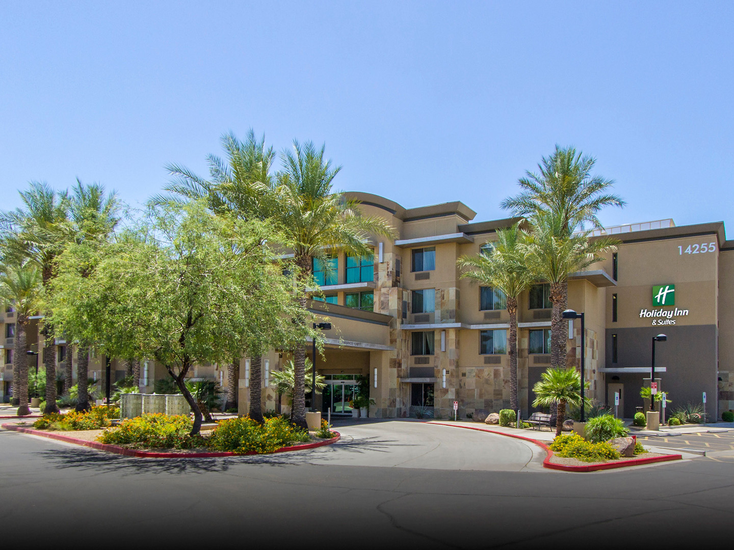 Holiday Inn & Suites Scottsdale North - Airpark