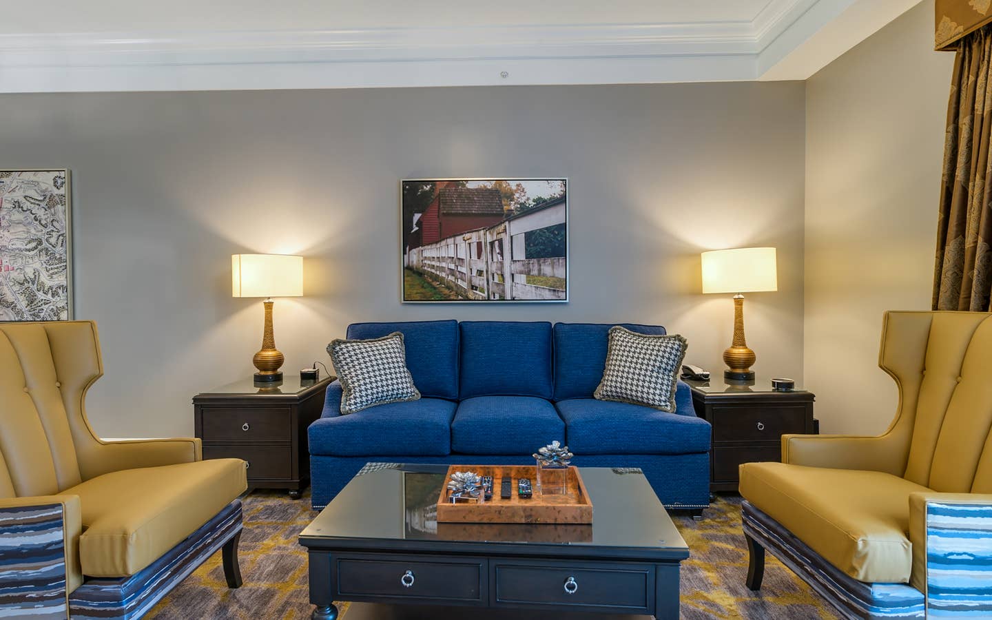 Livingroom in a Signature Collection villa at Williamsburg Resort