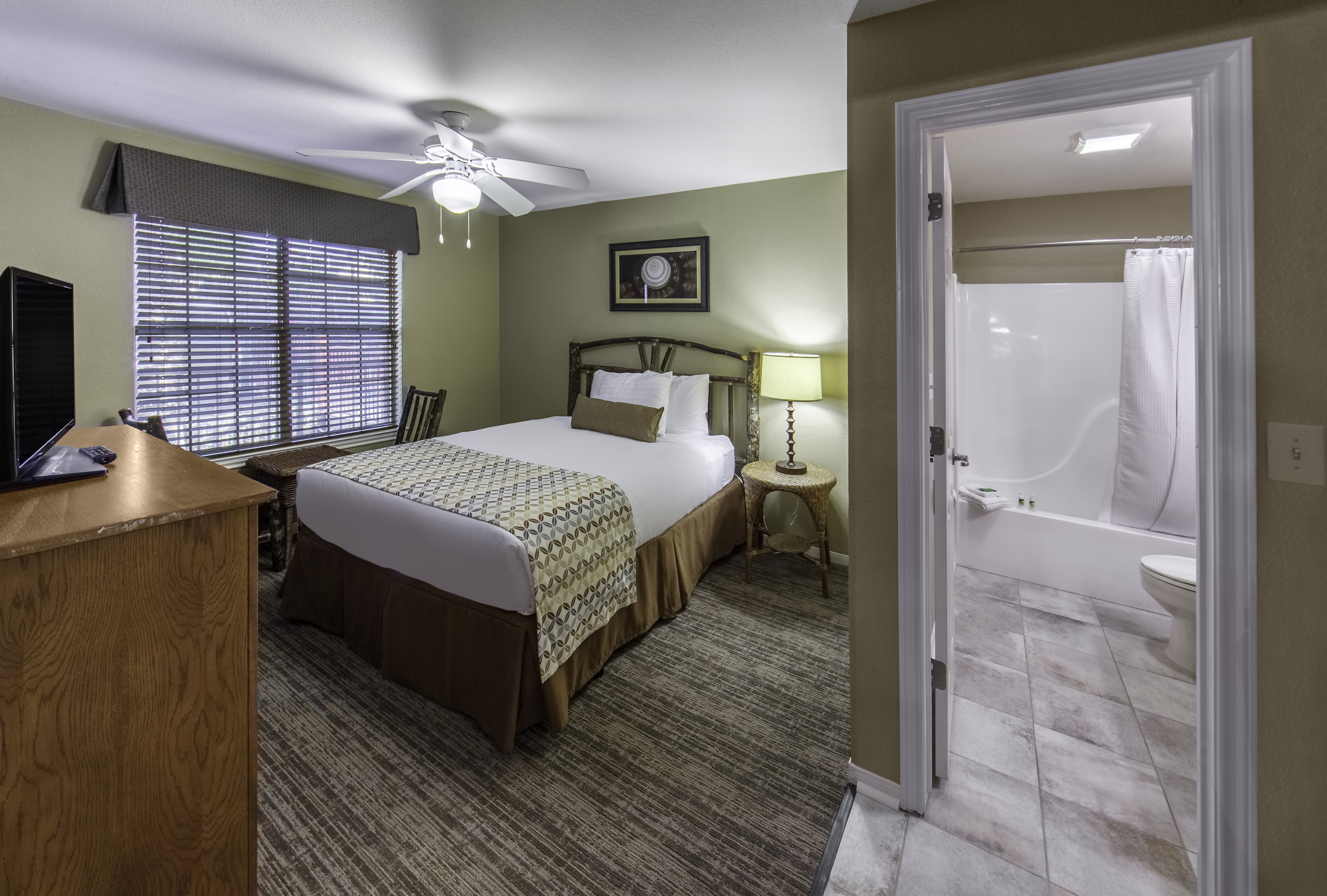 Hill Country Resort Pictures ThreeBedroom Ambassador LockOff