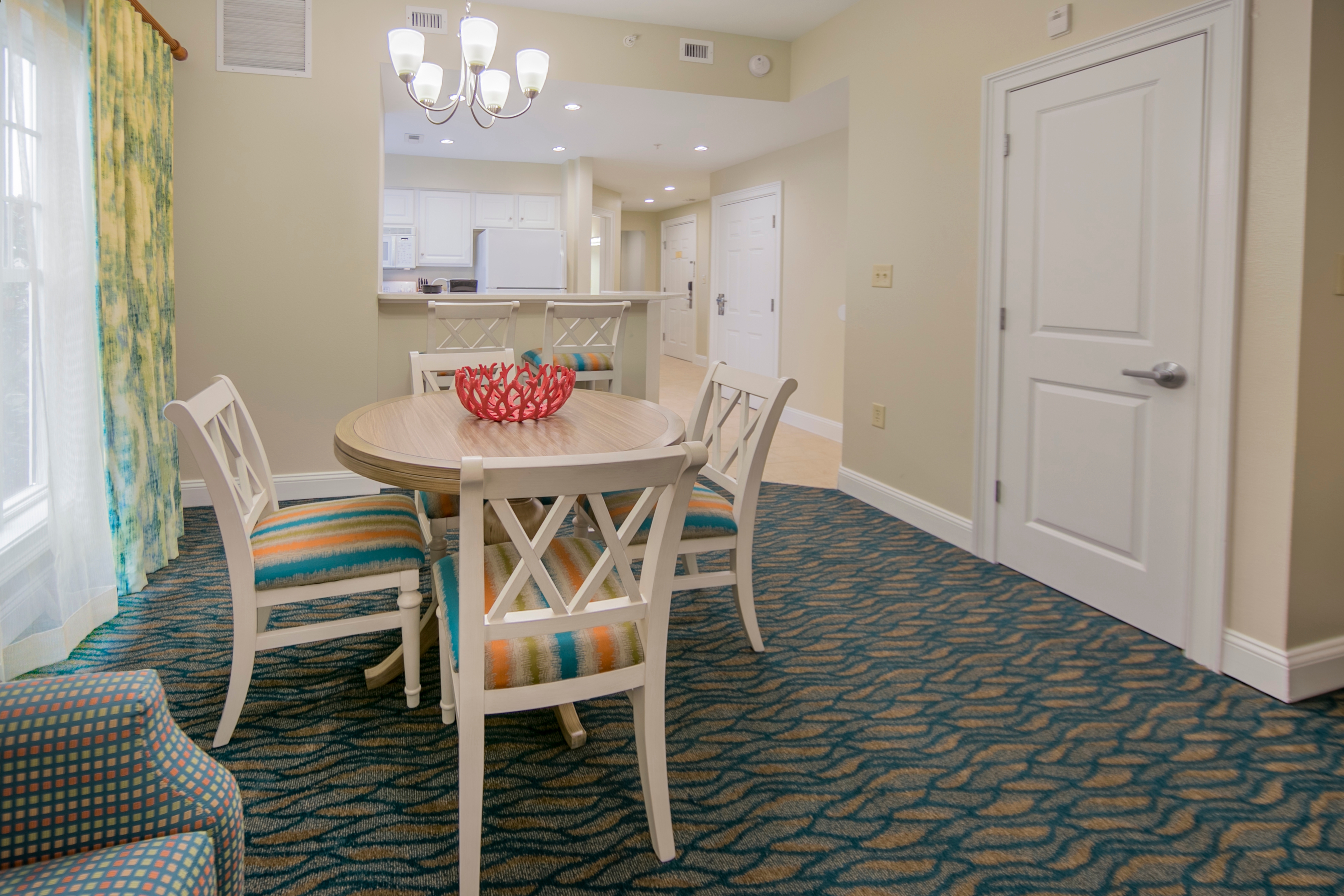 Dining room in a villa at South Beach Resort