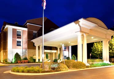 Holiday Inn Express & Suites Williamsburg