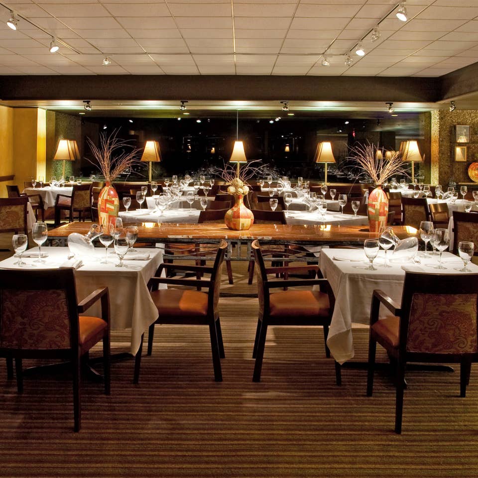 Indoor seating at Ristorante Brissago at Lake Geneva Resort in Wisconsin.