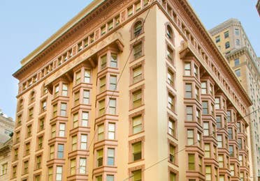 Exterior of New Orleans Resort building.