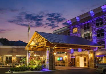 Holiday Inn Express Gatlinburg Downtown