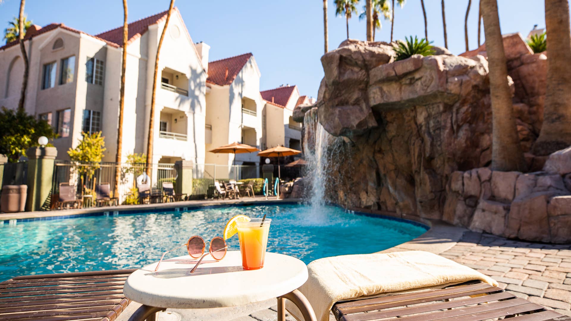 Desert Club Resort Deal | HolidayInnClub.com