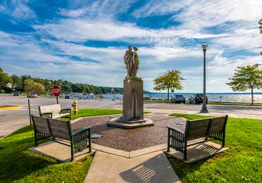 Downtown Lake Geneva by Lake Geneva Resort in Wisconsin.
