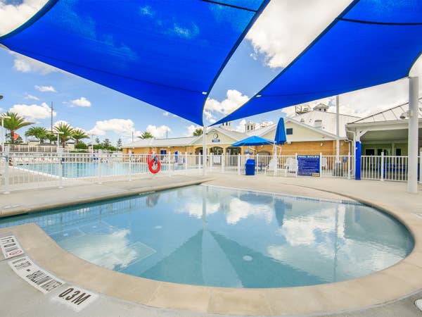 Outdoor kiddie pool at Orlando Breeze Resort in Orlando, Florida.