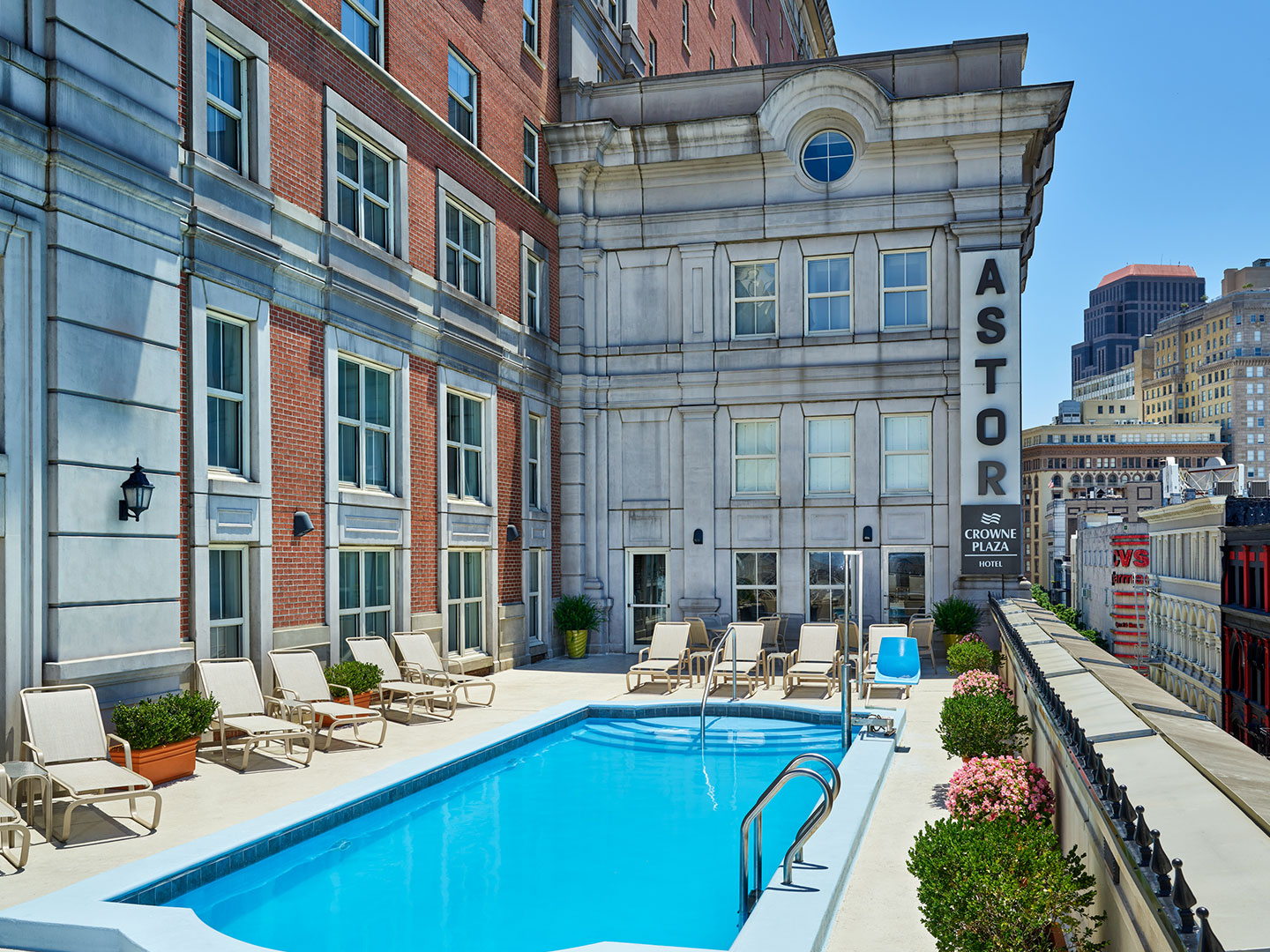 Astor Crowne Plaza New Orleans French Quarter