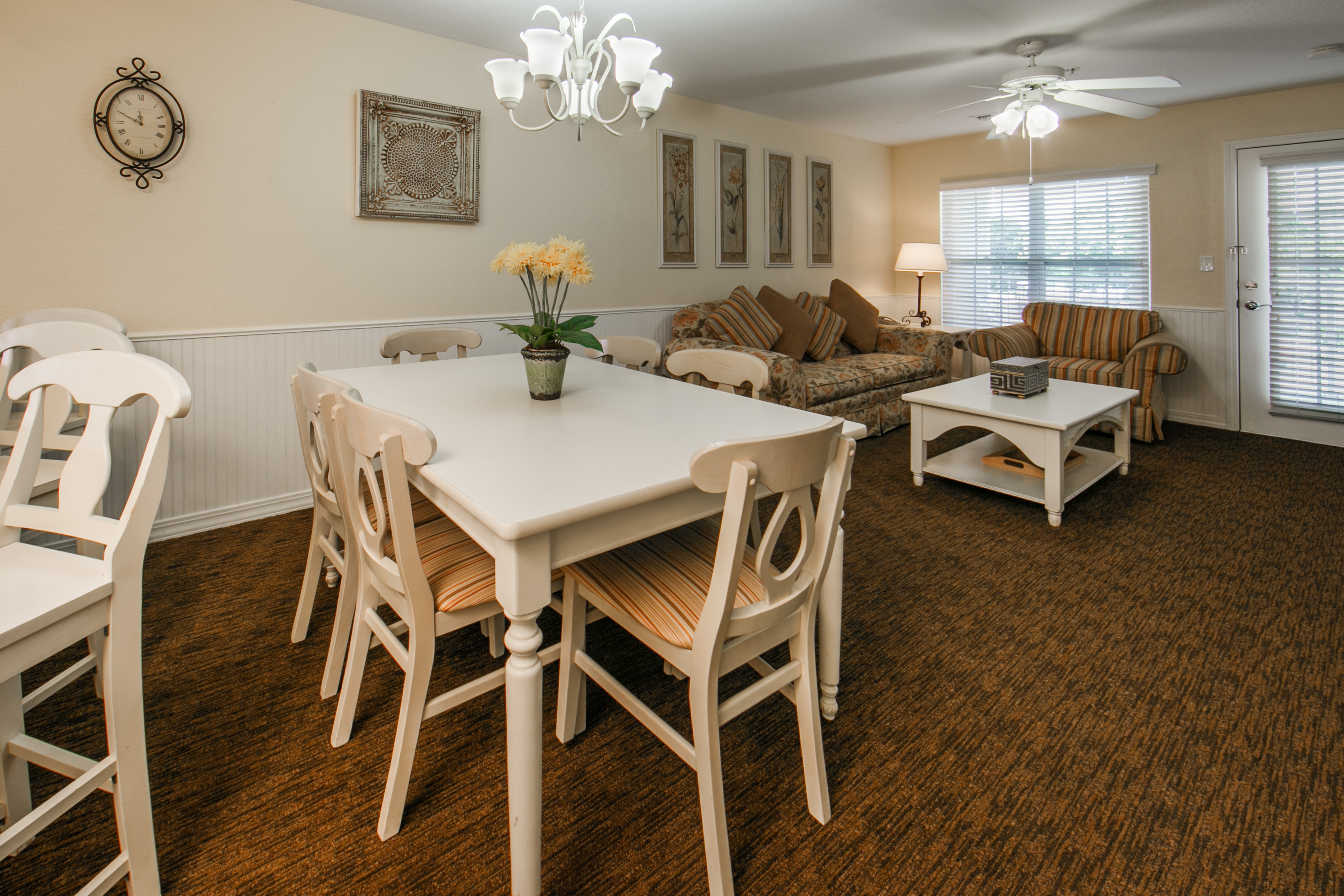 Dining area in a villa at Orlando Breeze Resort.