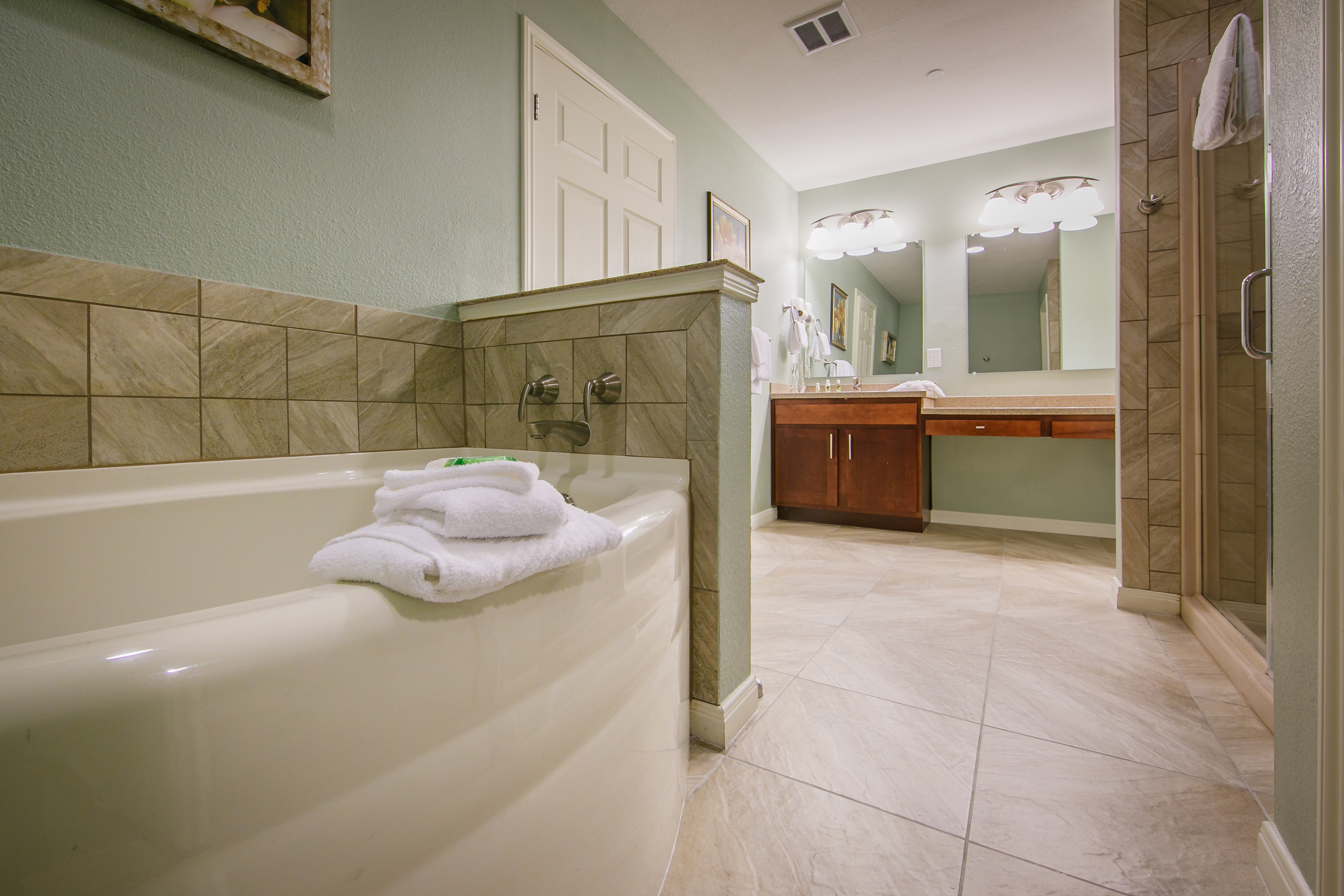Master bath with tub in a two-bedroom ambassador villa at the Hill Country Resort in Canyon Lake, Texas.