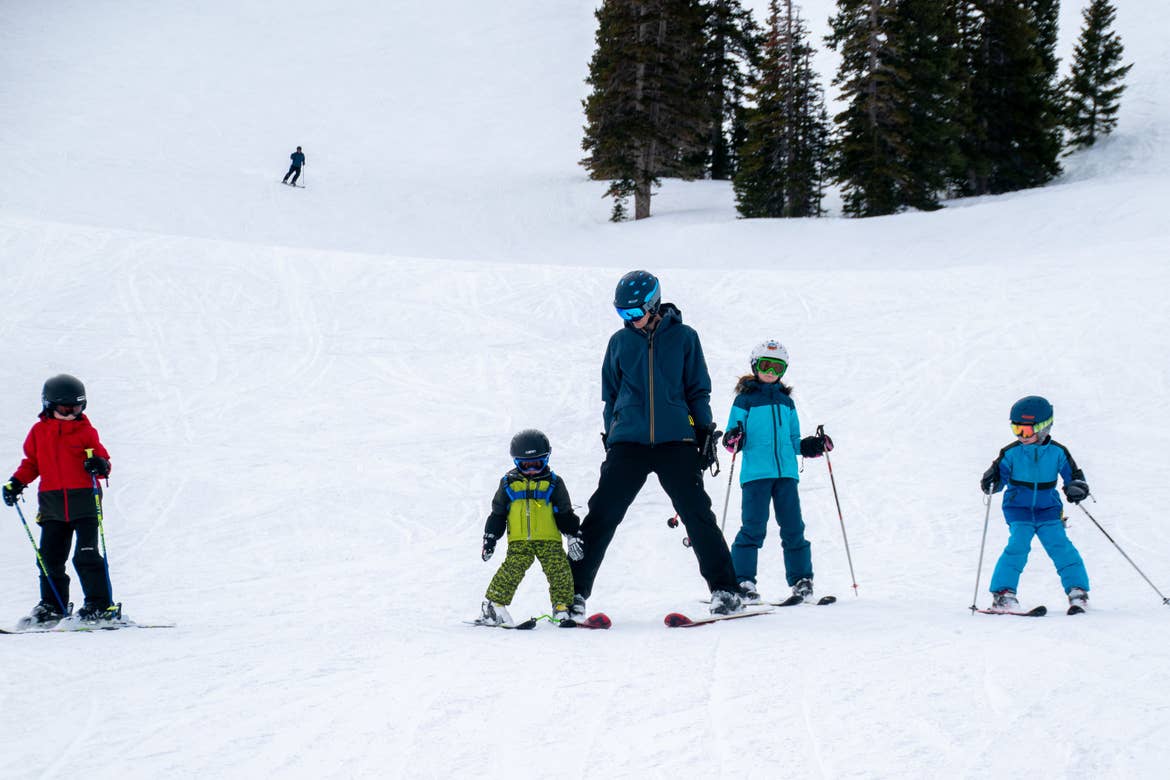 Tips for planning your ski vacation as a family • Baby on the Move