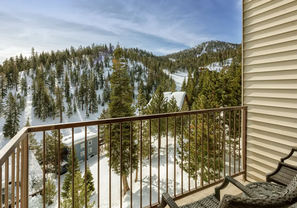 Tahoe Ridge Resort Pictures | HolidayInnClub.com