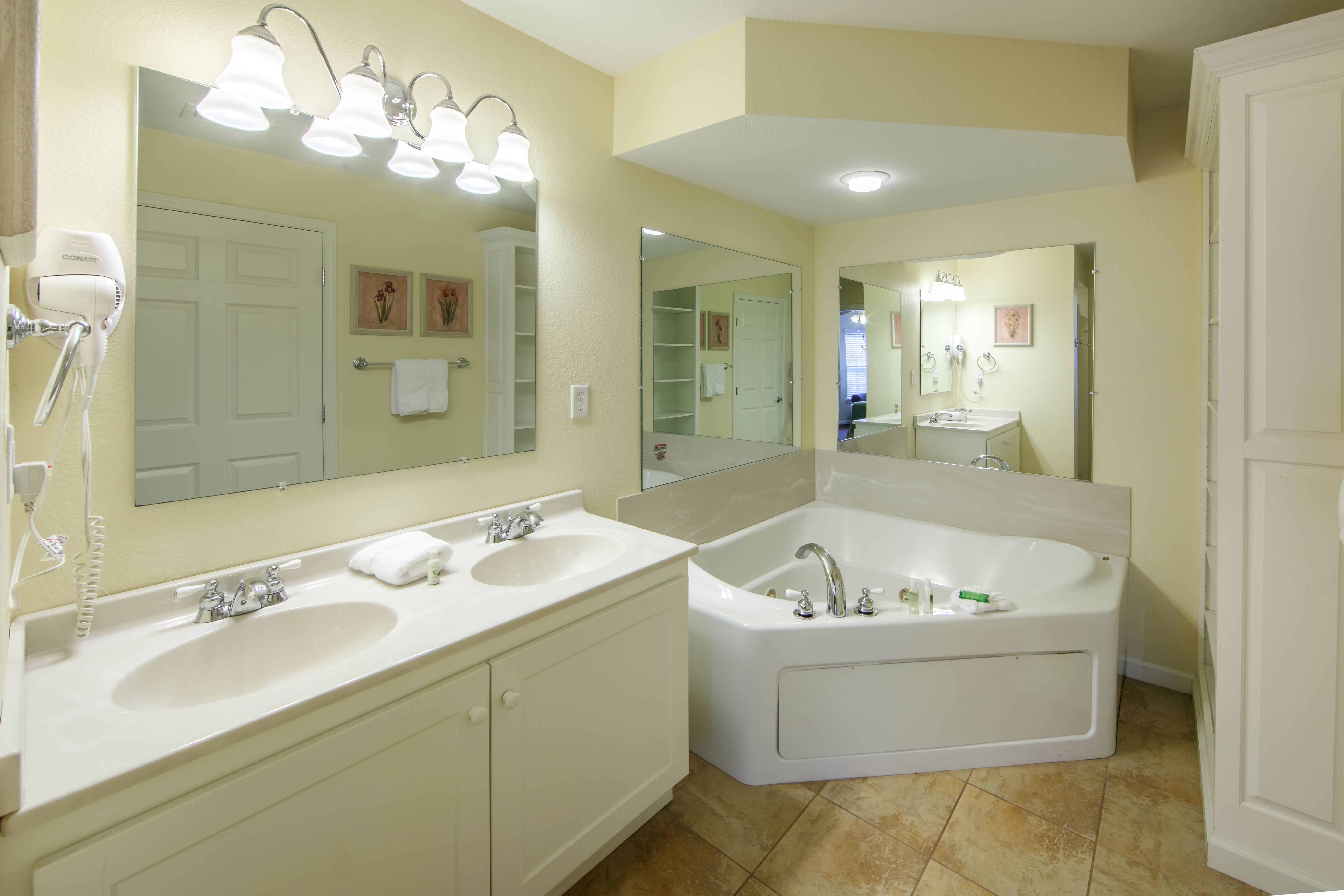 Master bathroom in a villa at Oak n' Spruce Resort in South Lee, Massachusetts