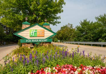 Entrance sign at Fox River Resort in Sheridan, Illinois.