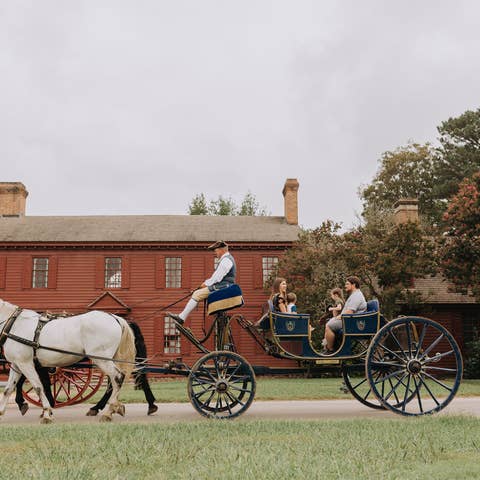 Horse carriage rides at Colonial Williamsburg near Williamsburg Resort.