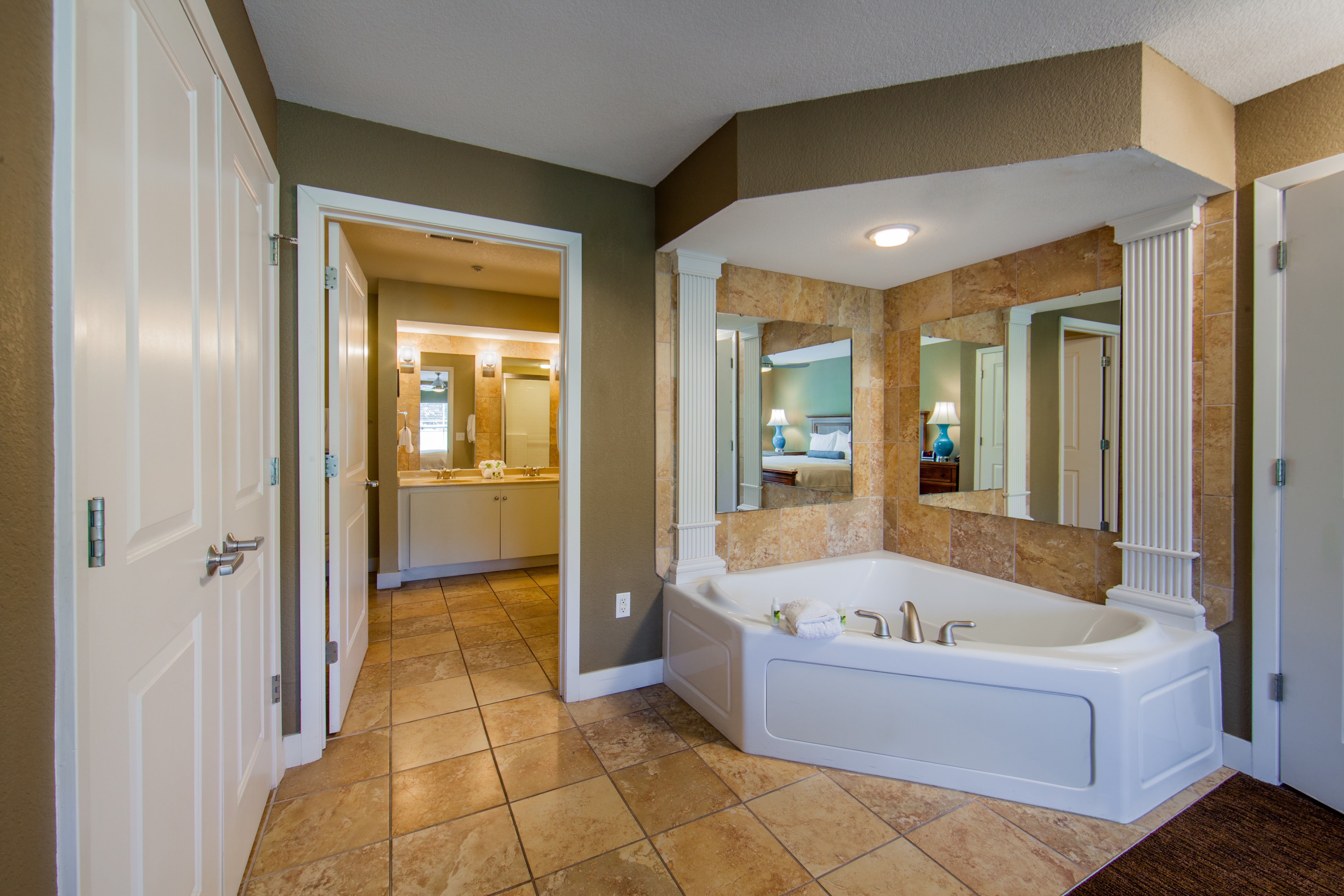Garden tub in a two-bedroom ambassador villa at the Holiday Hills Resort in Branson Missouri.