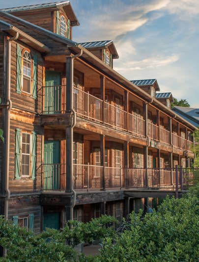 Exterior view of the Villages Resort in Flint, TX