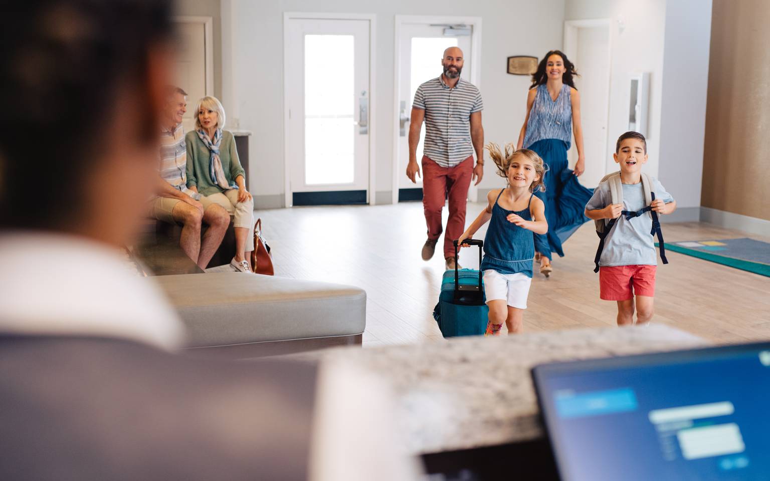 About Us | HolidayInnClub.com