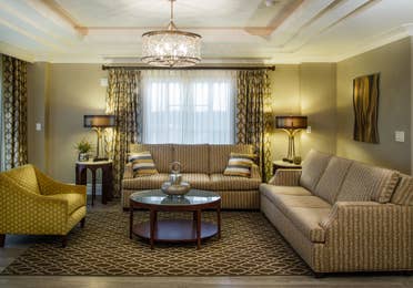 Living room in a Signature Collection villa at South Beach Resort