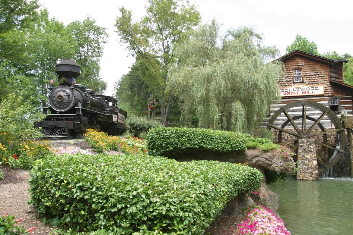 Dollywood locomotive and mill house.