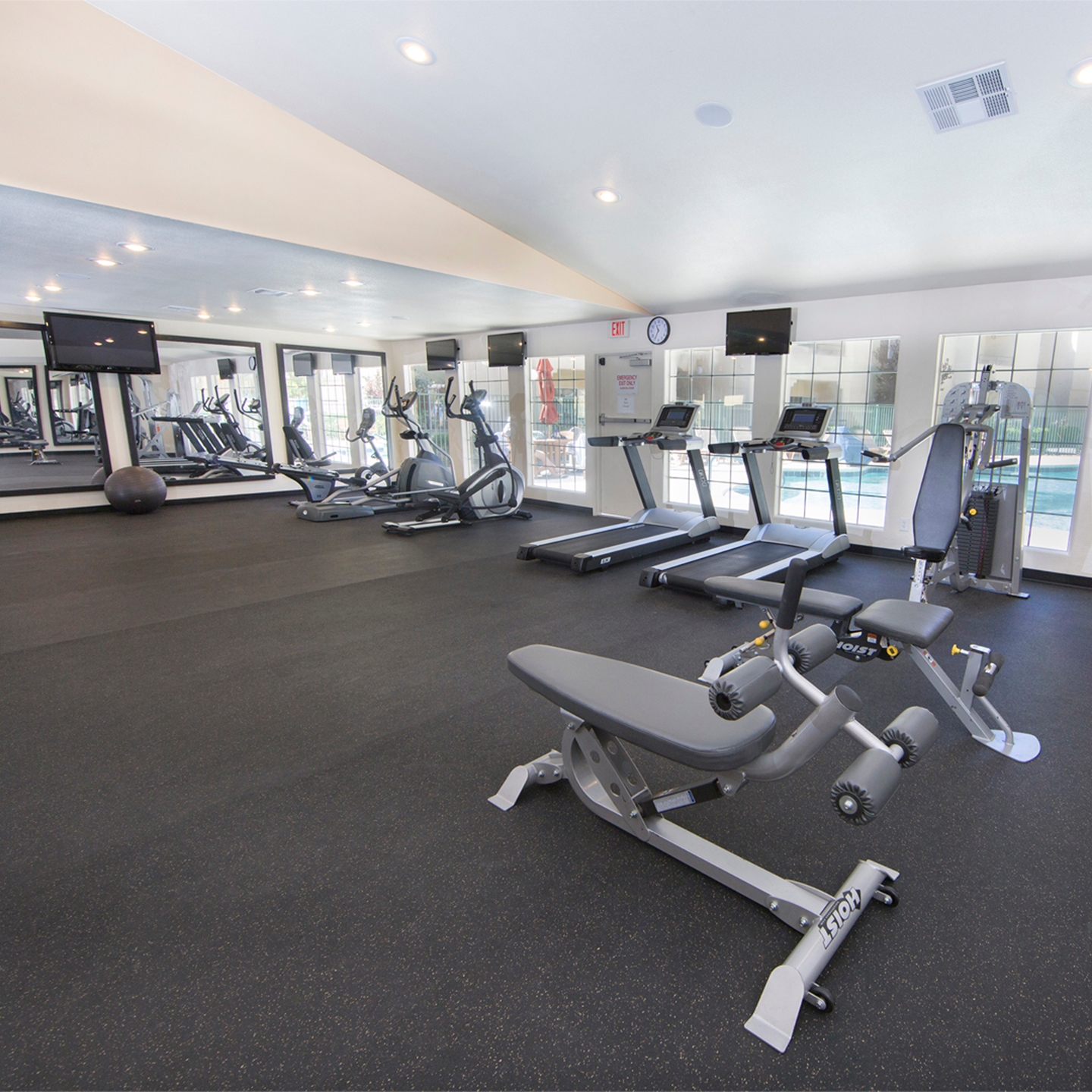 Health & Fitness at Desert Club Resort | Holidayinnclub.com