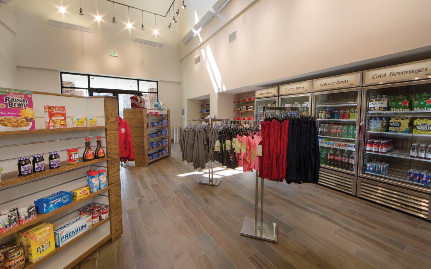 Marketplace with souvenirs and grocery items at Williamsburg Resort.