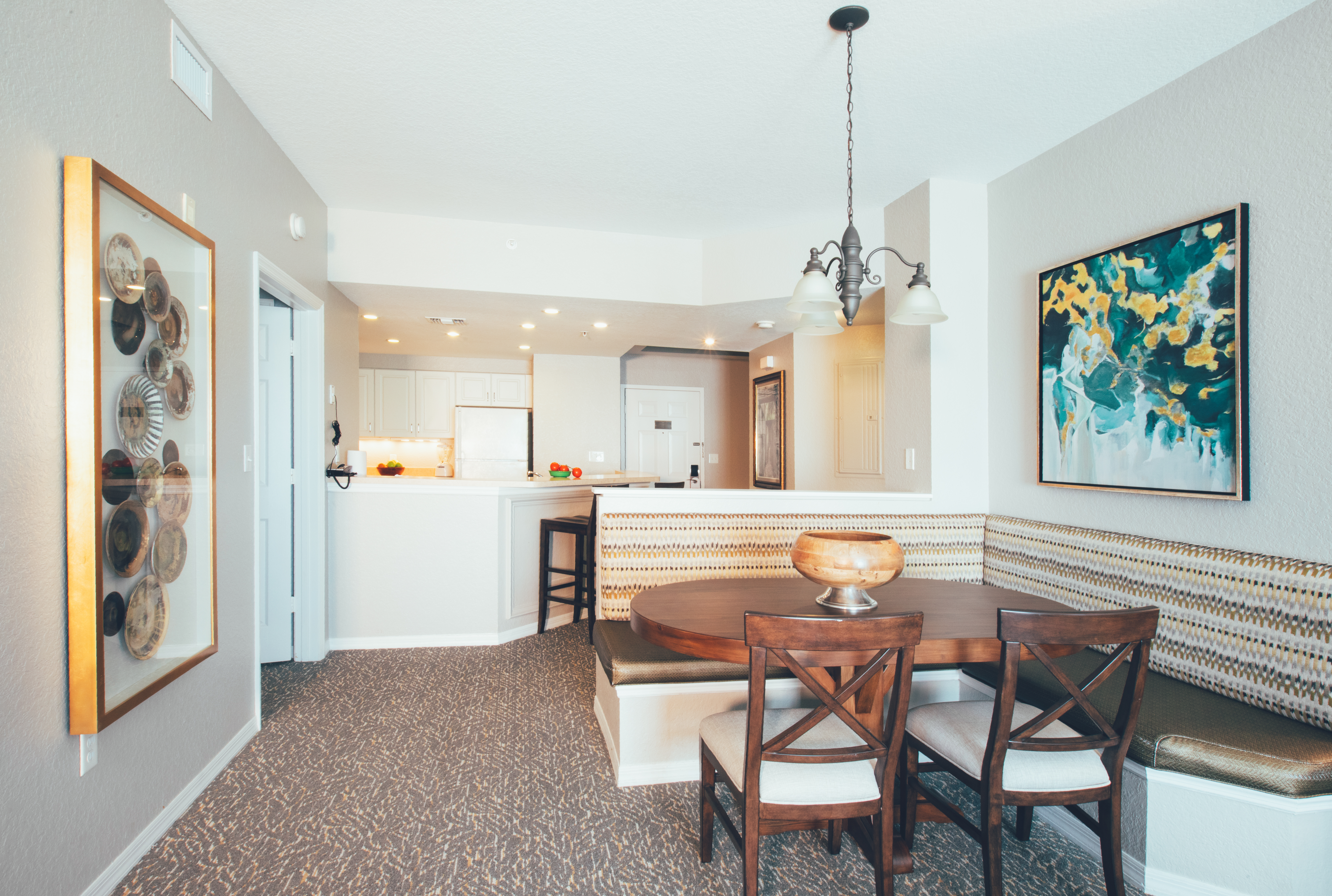 Dining room area with six seats in a villa in River Island at Orange Lake Resort near Orlando, Florida