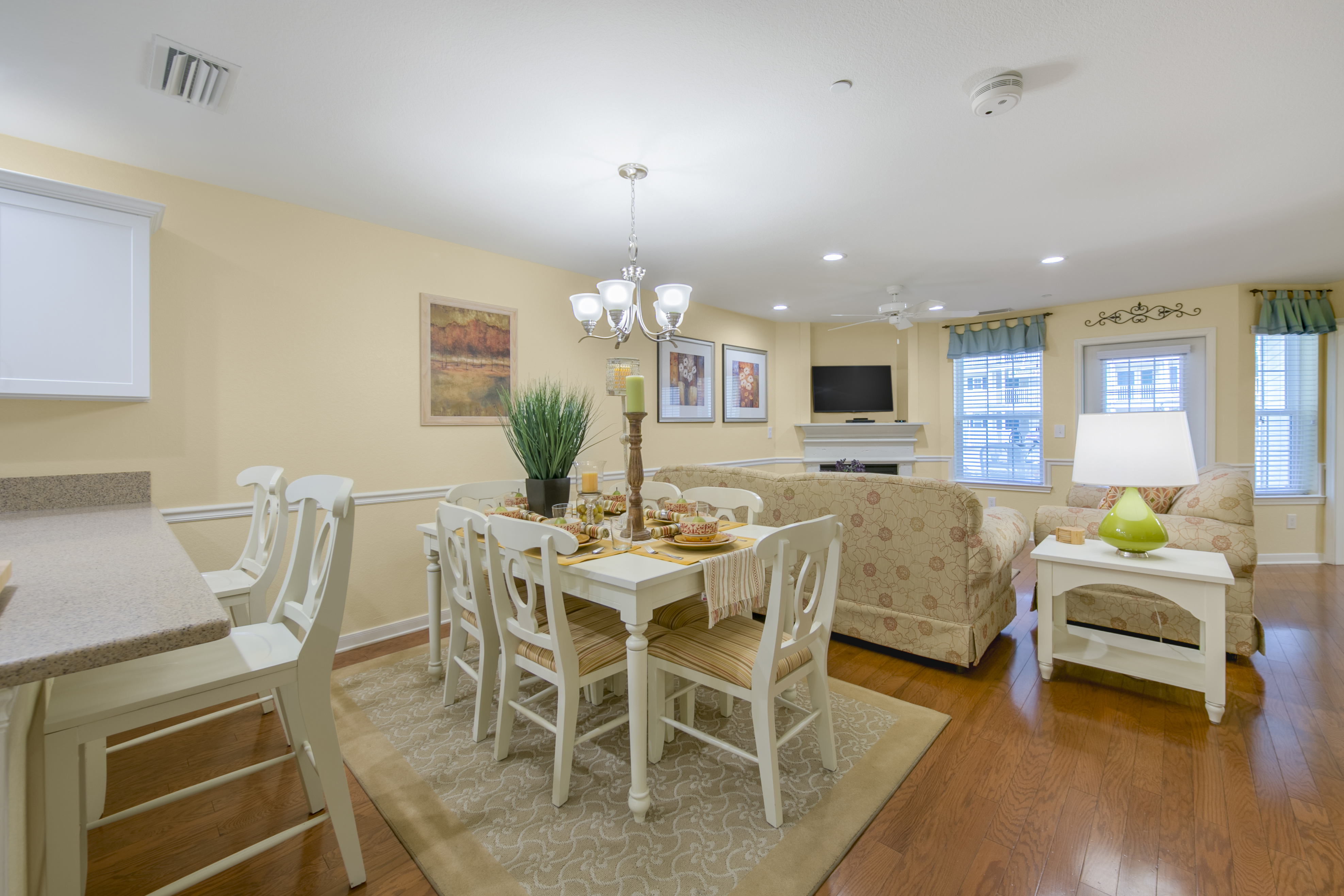 Dining area in a three-bedroom villa at Villages Resort