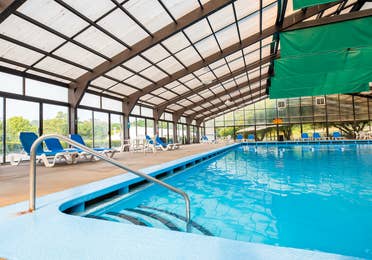 Indoor pool at Fox River Resort in Sheridan, Illinois.